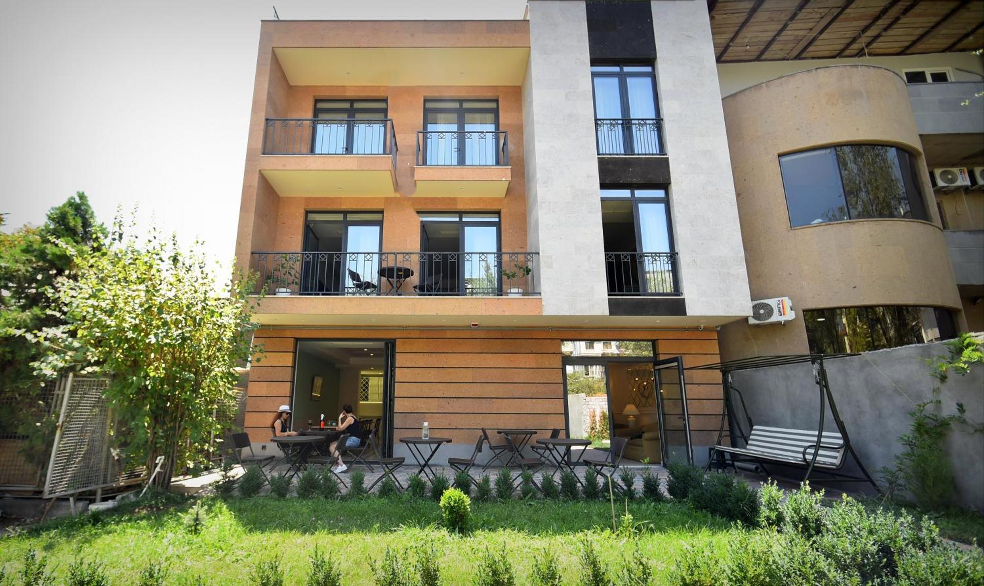 Hotel Avenue 30 Ereván Exterior foto